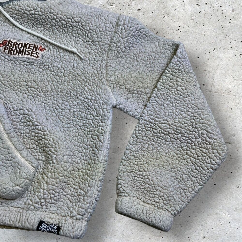 Broken Promises "Love Now Cry Later" Fleece Sherpa Crop Hoodie Size Large - Picture 6 of 11